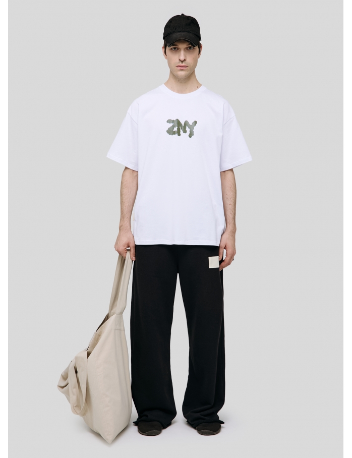 ZNY STAIN LOGO Tee