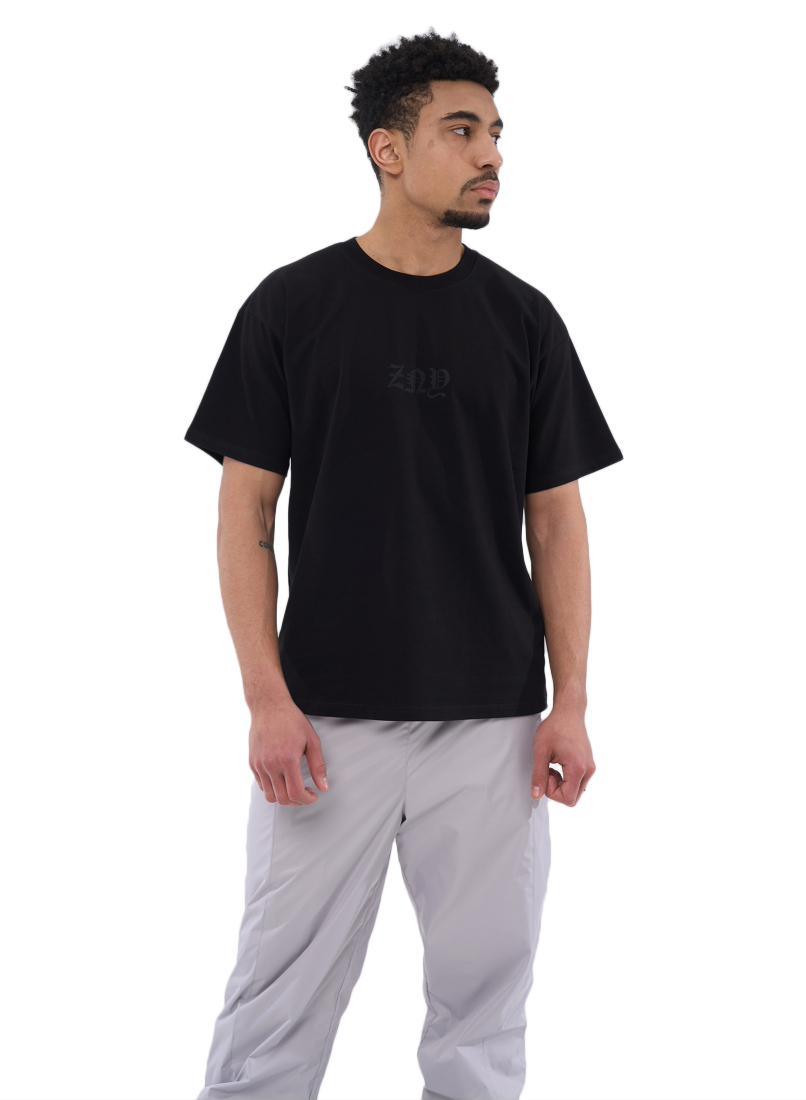 ZNY GOTHIC LOGO TEE