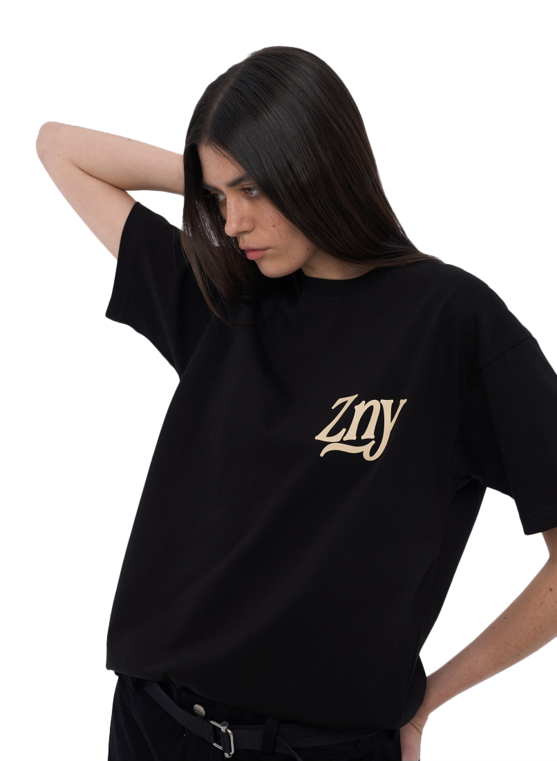 ZNY ITALICS TEE 